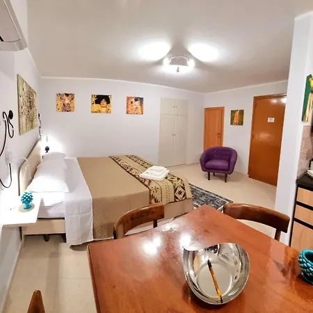 Porta Terra Apartment Cefalu Exterior photo